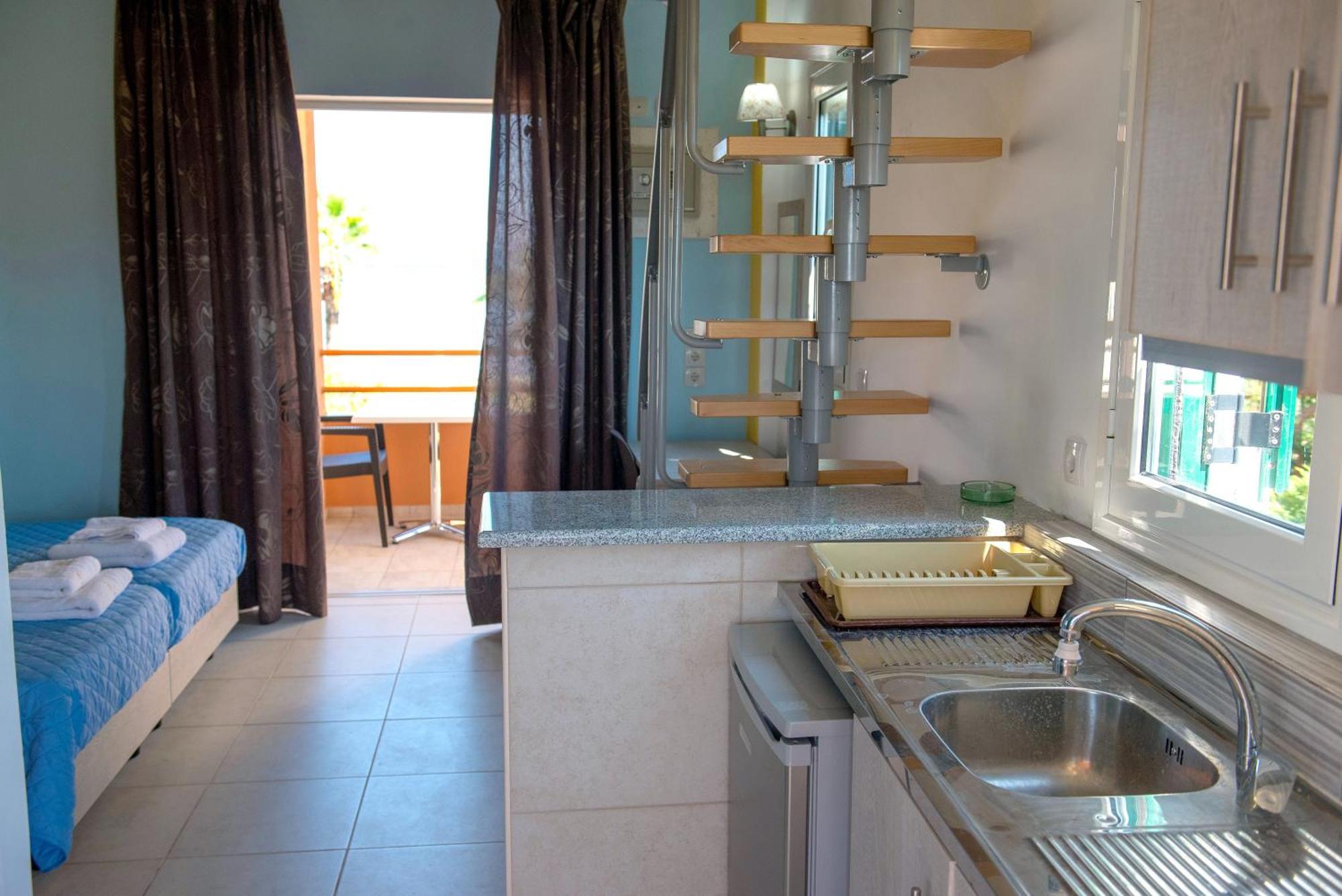 Irini And Apartament